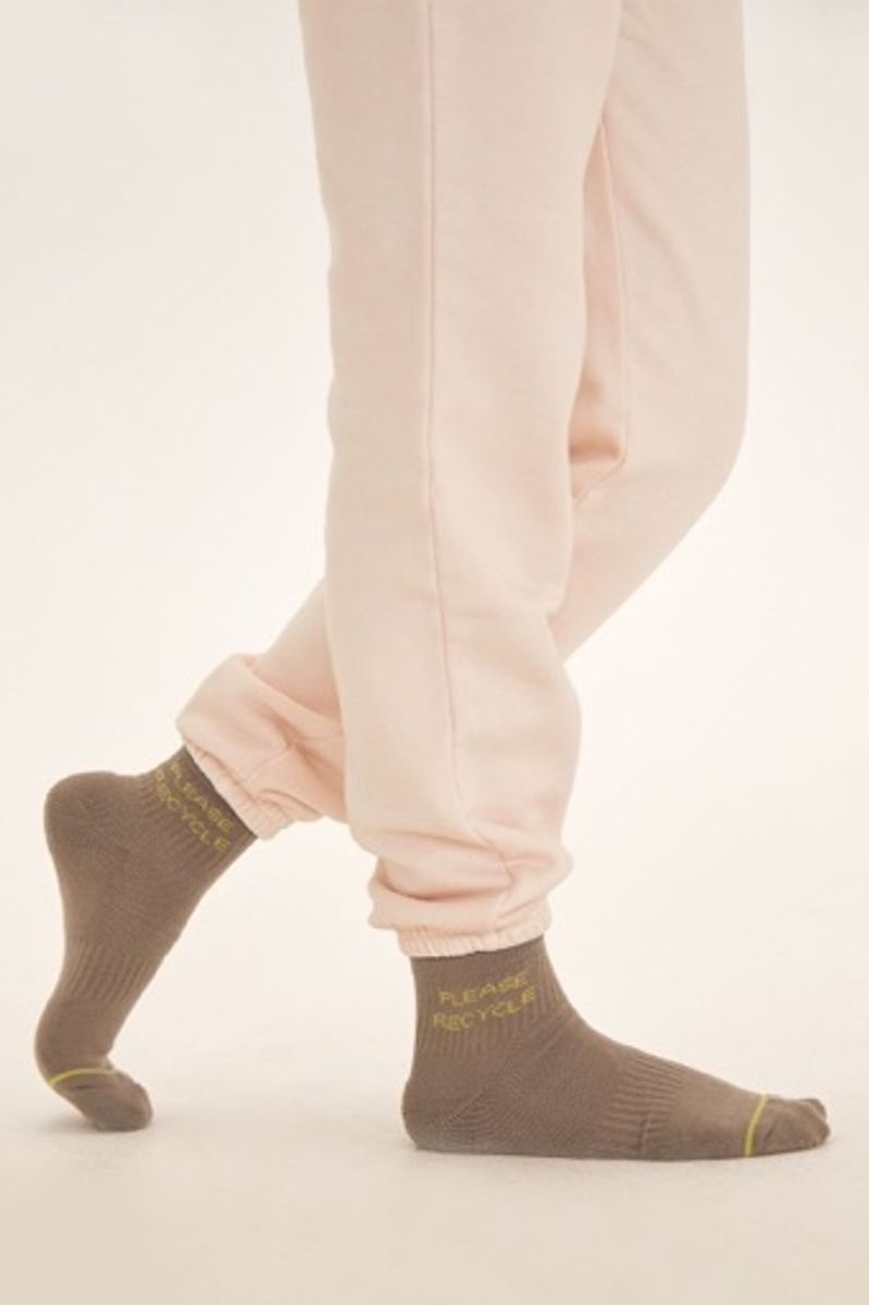 Girlfriend Collective_2